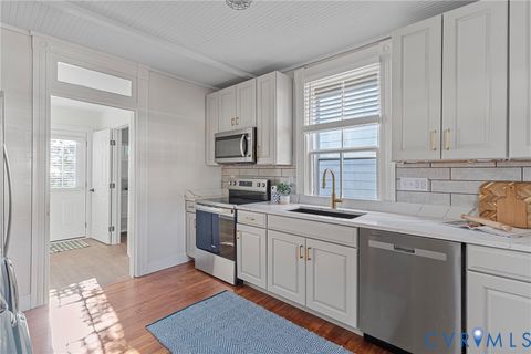 Tiny photo for 2121 5th Avenue, Richmond, VA 23222 (MLS # 2527190)