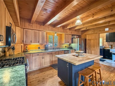 Tiny photo for 3491 Traffic Rd Road, Victoria, VA 23974 (MLS # 2607702)