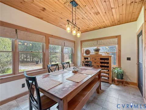 Tiny photo for 3491 Traffic Rd Road, Victoria, VA 23974 (MLS # 2607702)