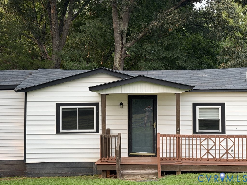 1694 W River Road, Crozier, VA, 23039