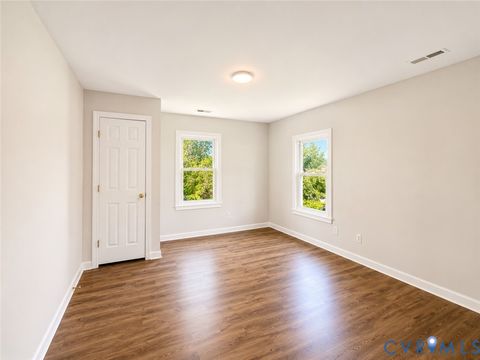 Tiny photo for 1414 E Washington Street, Petersburg, VA 23803 (MLS # 2612794)