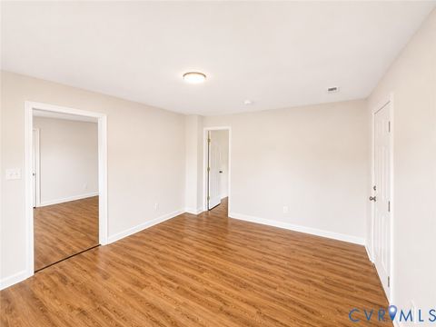 Tiny photo for 1414 E Washington Street, Petersburg, VA 23803 (MLS # 2612794)