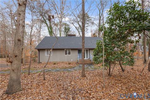 Tiny photo for 1 Brandon Circle, Williamsburg, VA 23185 (MLS # 2533511)