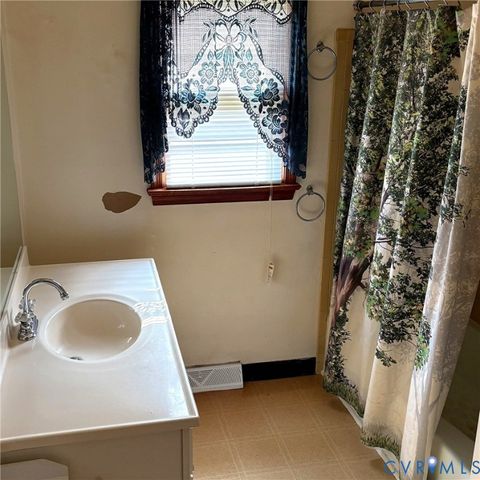 Tiny photo for 85 Frenchs Store Road, Cumberland, VA 23040 (MLS # 2618788)