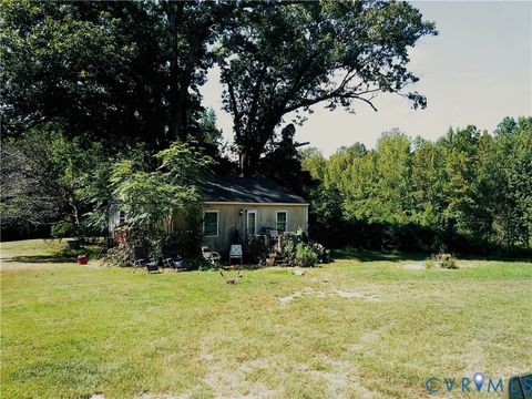 Tiny photo for 4460 Three Square Road, Goochland, VA 23063 (MLS # 2528631)