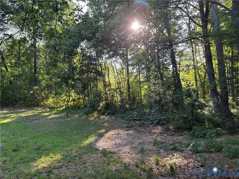 Tiny photo for 2797 Oakland Road, Louisa, VA 23093 (MLS # 2613638)
