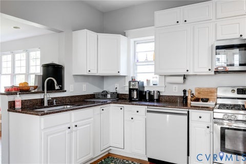 Tiny photo for 2908 Edgewood Avenue, Richmond, VA 23222 (MLS # 2625758)