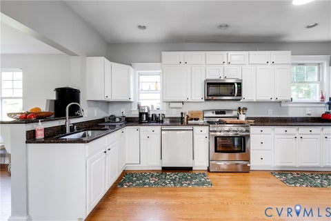 Tiny photo for 2908 Edgewood Avenue, Richmond, VA 23222 (MLS # 2625758)