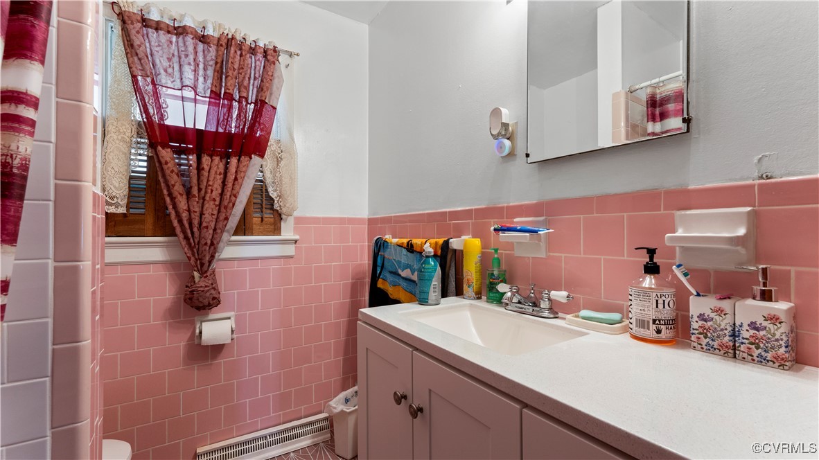 Hopewell, Virginia 23860, United States, 3 Bedrooms Bedrooms, ,2 BathroomsBathrooms,Residential,Active,95547