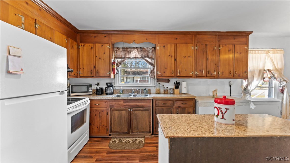 Hopewell, Virginia 23860, United States, 3 Bedrooms Bedrooms, ,2 BathroomsBathrooms,Residential,Active,95547