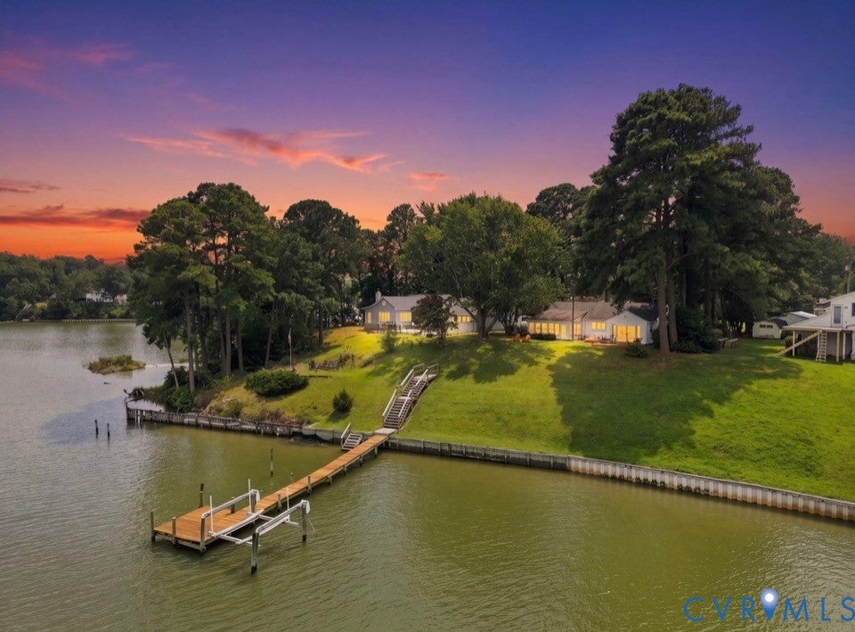 1700 Locust Grove Road