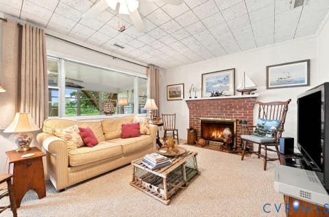 Tiny photo for 1700 Locust Grove Road, Topping, VA 23169 (MLS # 2622126)