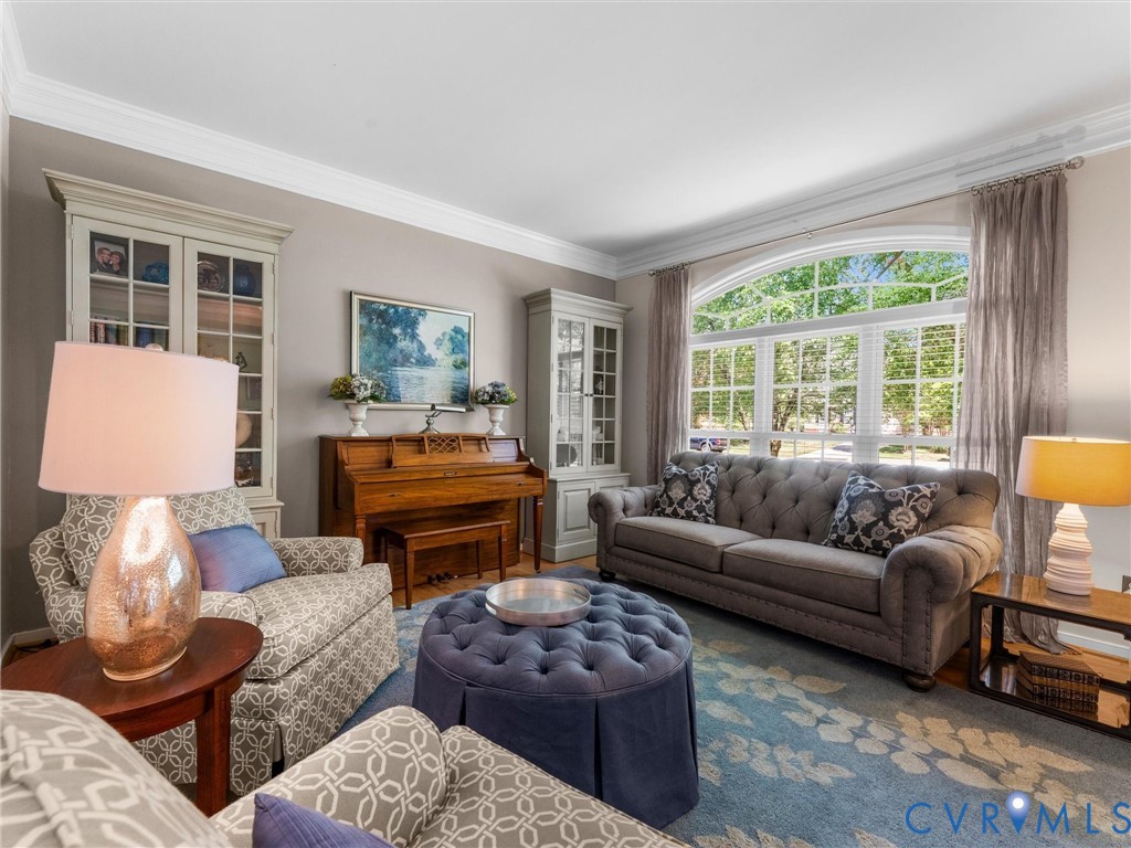 5402 Woolshire Court