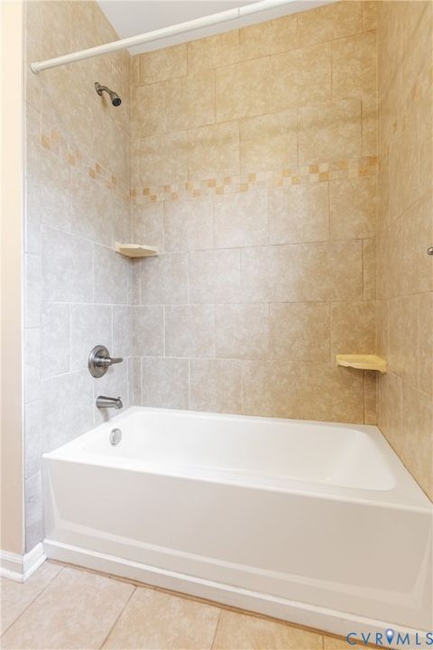 Tiny photo for 257 Pocahontas Place, Hampton, VA 23661 (MLS # 2618101)