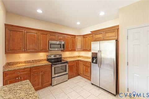 Tiny photo for 257 Pocahontas Place, Hampton, VA 23661 (MLS # 2618101)