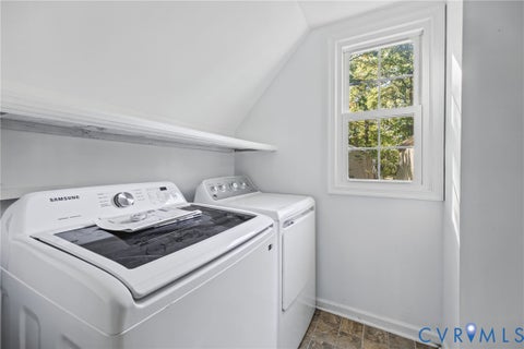 Tiny photo for 509 Overcliff Court, Midlothian, VA 23114 (MLS # 2628507)