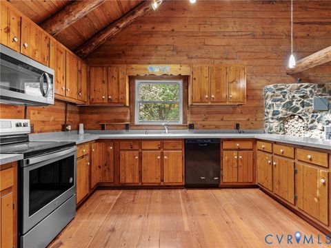 Tiny photo for 100 Jennings Road, Cartersville, VA 23027 (MLS # 2528270)