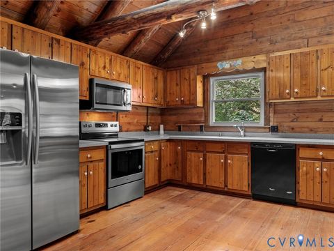 Tiny photo for 100 Jennings Road, Cartersville, VA 23027 (MLS # 2528270)