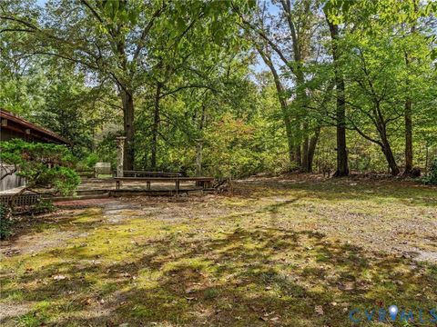 Tiny photo for 100 Jennings Road, Cartersville, VA 23027 (MLS # 2528270)