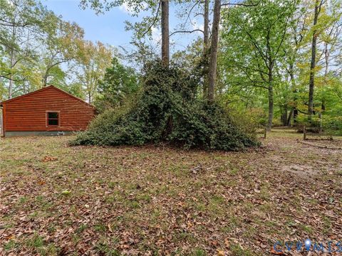 Tiny photo for 100 Jennings Road, Cartersville, VA 23027 (MLS # 2528270)