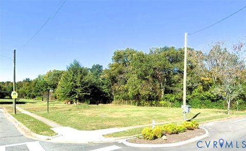 Photo of 2800 Fairfield Avenue, Richmond, VA 23223 (MLS # 2531961)