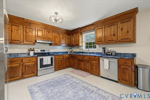 Tiny photo for 11410 Fleet Road, Dinwiddie, VA 23841 (MLS # 2627948)