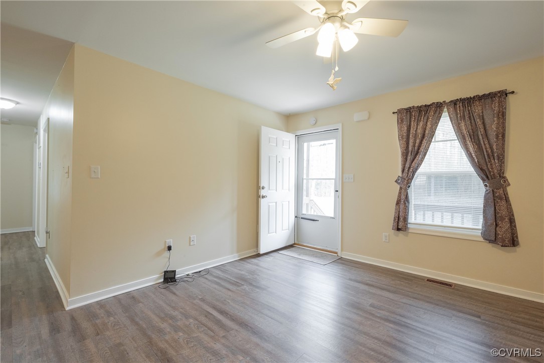 South Prince George, Virginia 23805, United States, 3 Bedrooms Bedrooms, ,2 BathroomsBathrooms,Residential,Pending,103218