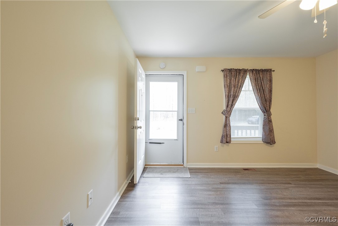 South Prince George, Virginia 23805, United States, 3 Bedrooms Bedrooms, ,2 BathroomsBathrooms,Residential,Pending,103218