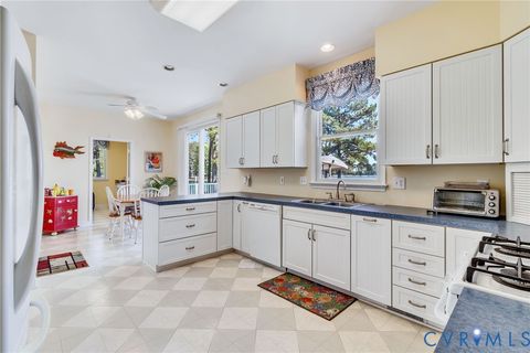 Tiny photo for 185 Marlin Place Pl, Wicomico Church, VA 22473 (MLS # 2609536)