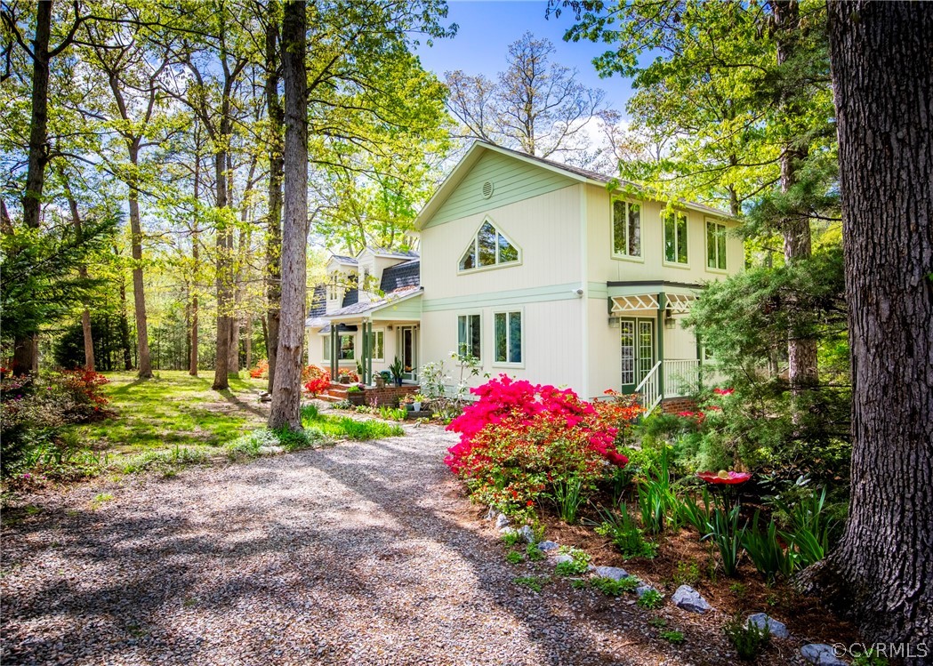 WELCOME HOME