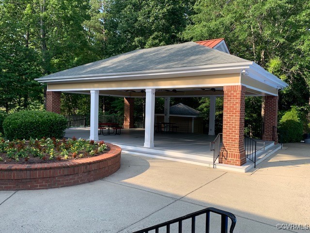 Chesterfield, Virginia 23832, United States, 5 Bedrooms Bedrooms, ,4 BathroomsBathrooms,Residential,Pending,12767