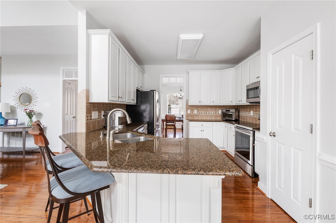 Chesterfield, Virginia 23832, United States, 5 Bedrooms Bedrooms, ,4 BathroomsBathrooms,Residential,Pending,12767