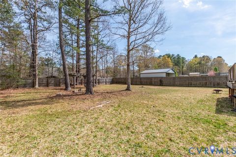 Tiny photo for 4113 Kenneth Drive, Dinwiddie, VA 23803 (MLS # 2607268)