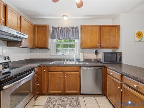 Tiny photo for 6362 Caro Trace, Mechanicsville, VA 23111 (MLS # 2612796)