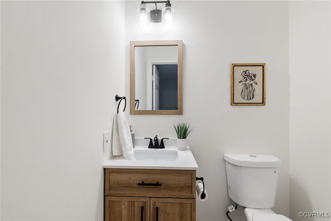 Midlothian, Virginia 23112, United States, 3 Bedrooms Bedrooms, ,2 BathroomsBathrooms,Residential,Pending,77838