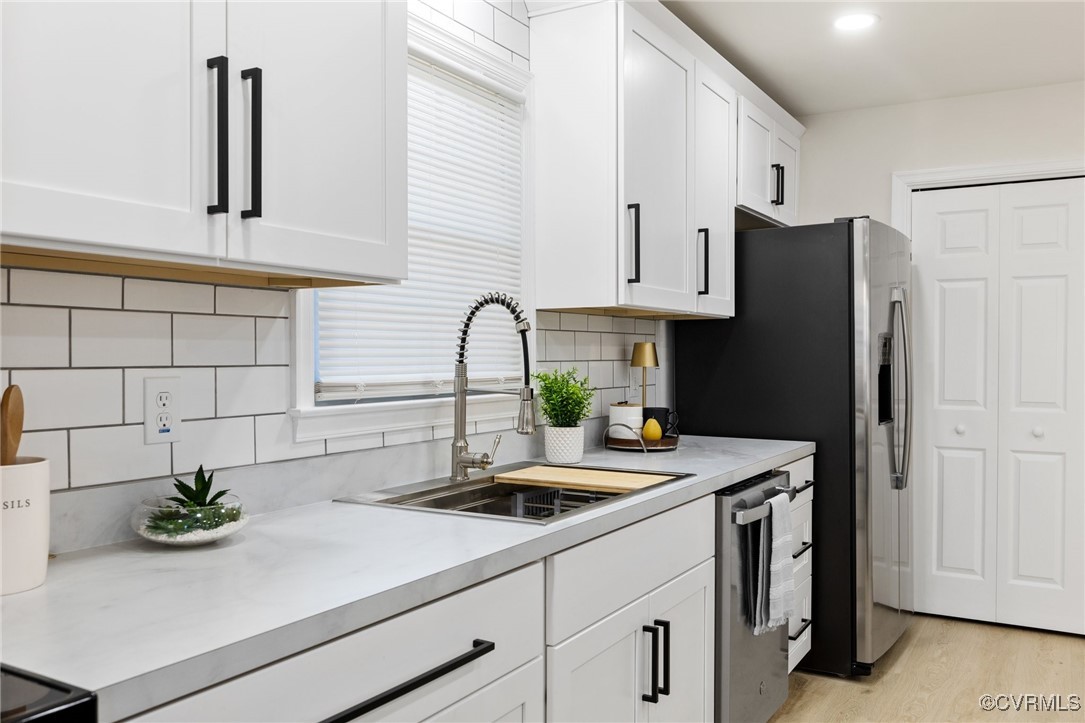 Midlothian, Virginia 23112, United States, 3 Bedrooms Bedrooms, ,2 BathroomsBathrooms,Residential,Pending,77838