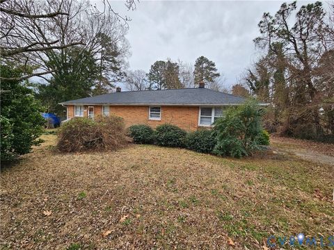 Photo of 3103 Stanwix Lane, Chesterfield, VA 23234 (MLS # 2603184)