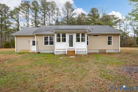 Tiny photo for 31 Moccasin Trail, Weems, VA 22576 (MLS # 2533083)