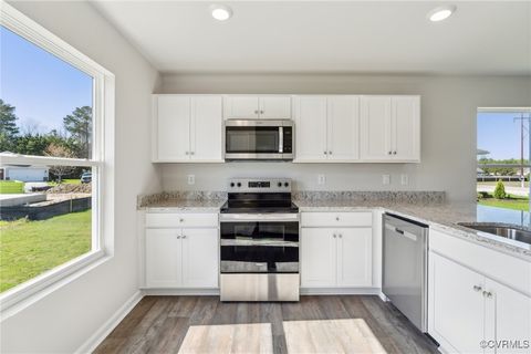Tiny photo for 82 Our Way Drive, Kilmarnock, VA 22482 (MLS # 2510928)