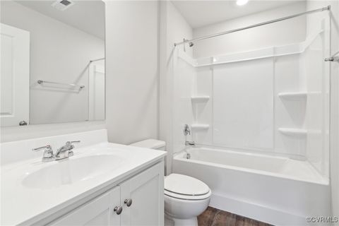 Tiny photo for 82 Our Way Drive, Kilmarnock, VA 22482 (MLS # 2510928)