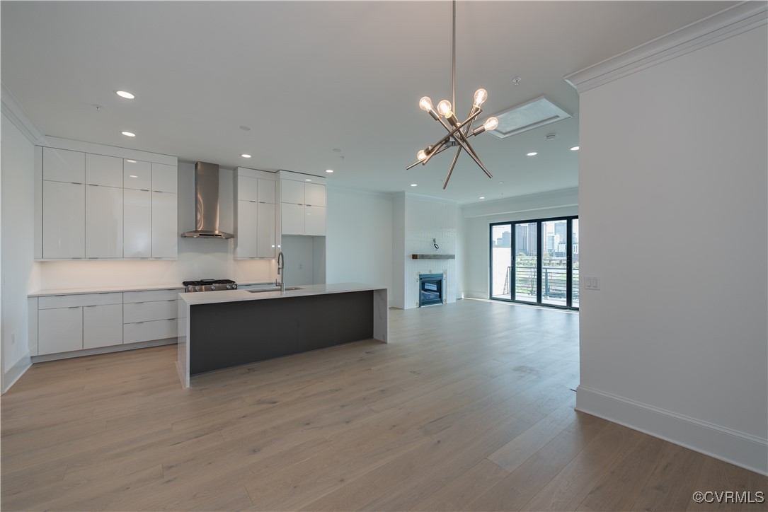 404 W 6th Street