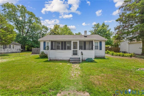 Tiny photo for 7 W Berry Street, Sandston, VA 23150 (MLS # 2617775)