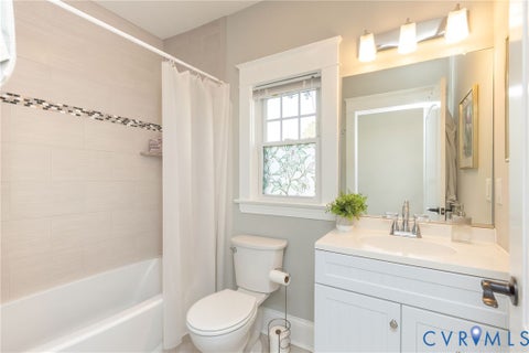 Tiny photo for 3426 Garland Avenue, Richmond, VA 23222 (MLS # 2628943)