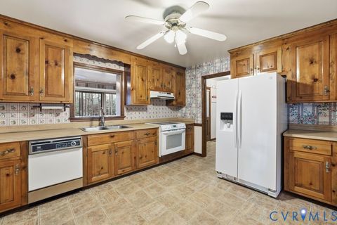 Tiny photo for 602 Dunkerry Lane, Sandston, VA 23150 (MLS # 2600418)