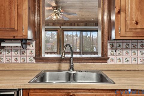 Tiny photo for 602 Dunkerry Lane, Sandston, VA 23150 (MLS # 2600418)