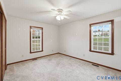 Tiny photo for 602 Dunkerry Lane, Sandston, VA 23150 (MLS # 2600418)