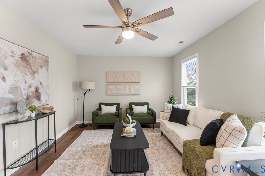 1807 Meadow Park Circle