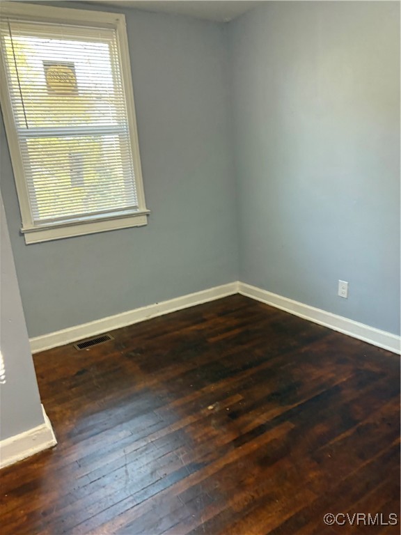 Petersburg, Virginia 23803, United States, 2 Bedrooms Bedrooms, ,1 BathroomBathrooms,Residential,Active,84033