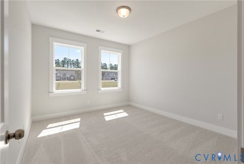 Tiny photo for 5758 Stingray Point Boulevard, New Kent, VA 23124 (MLS # 2612762)