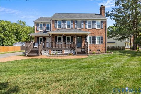 Photo of 13901 Berkley Davis Drive, Chesterfield, VA 23838 (MLS # 2616433)